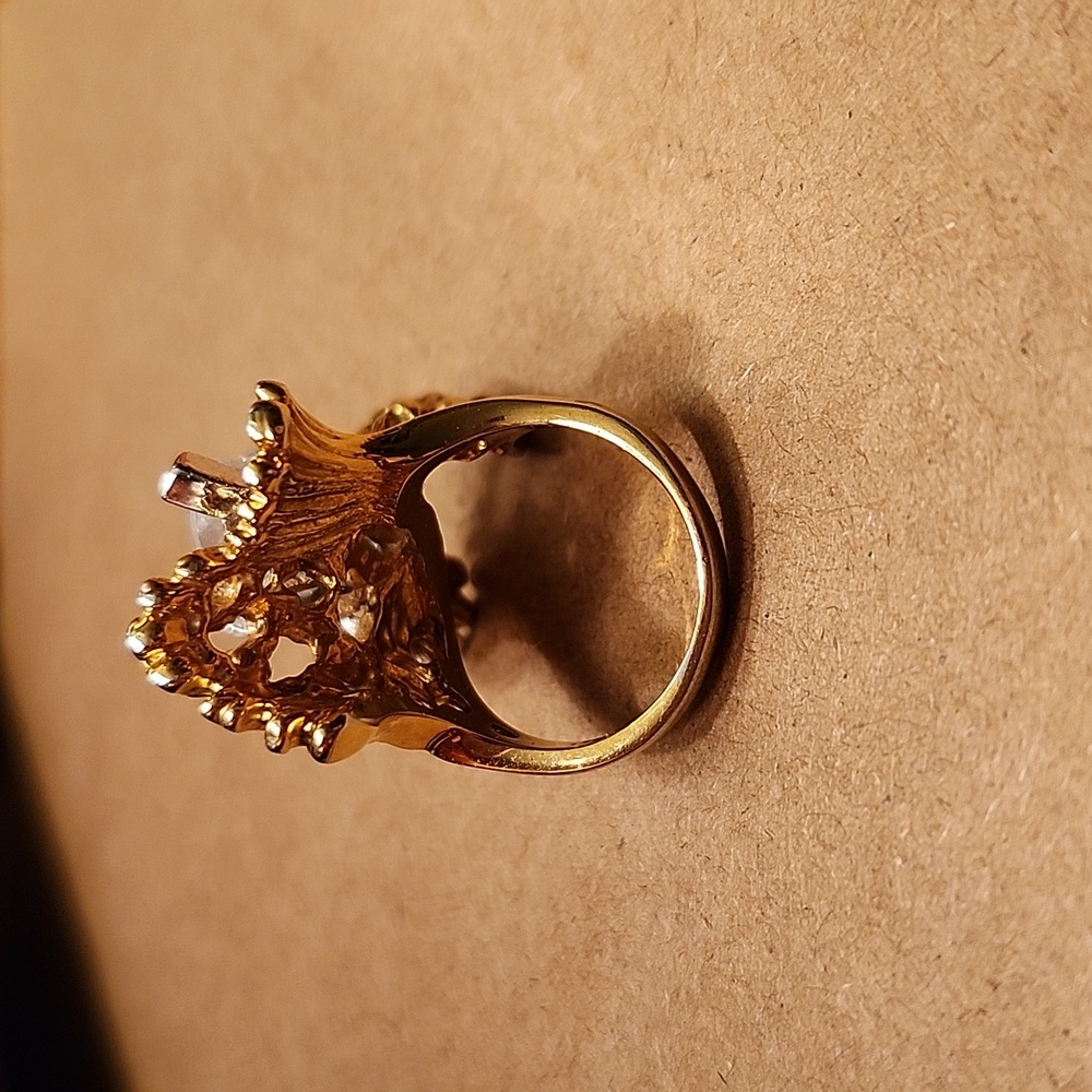 Ring - Picture 7 of 10